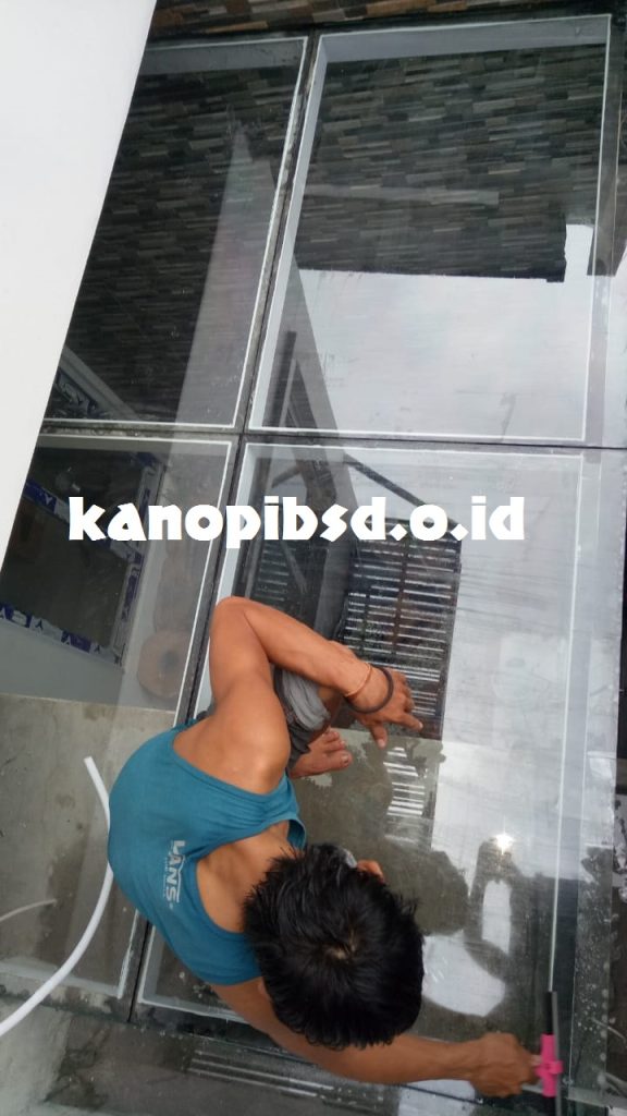 6 Kanopi Kaca 576x1024